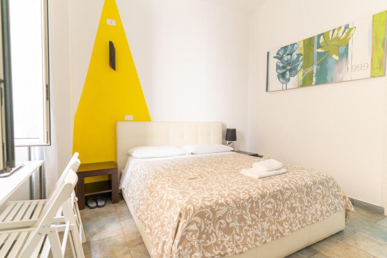 Romafullhouse Guesthouse Екстериор снимка